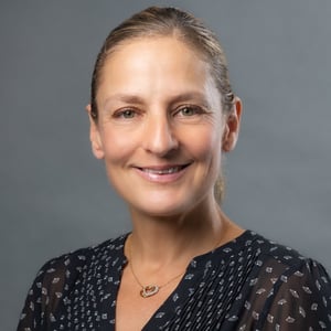 Faye Rosewall Black